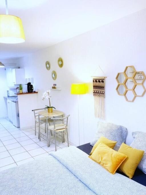 Studio A 5 Mn A Pied De La Gare Saint-Roch Montpellier Eksteriør bilde